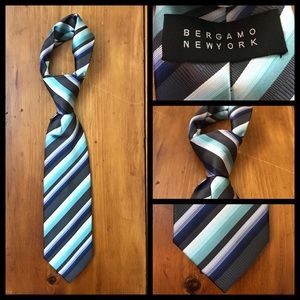 ✨3/$12✨ Men’s Bergamo NY Tie
